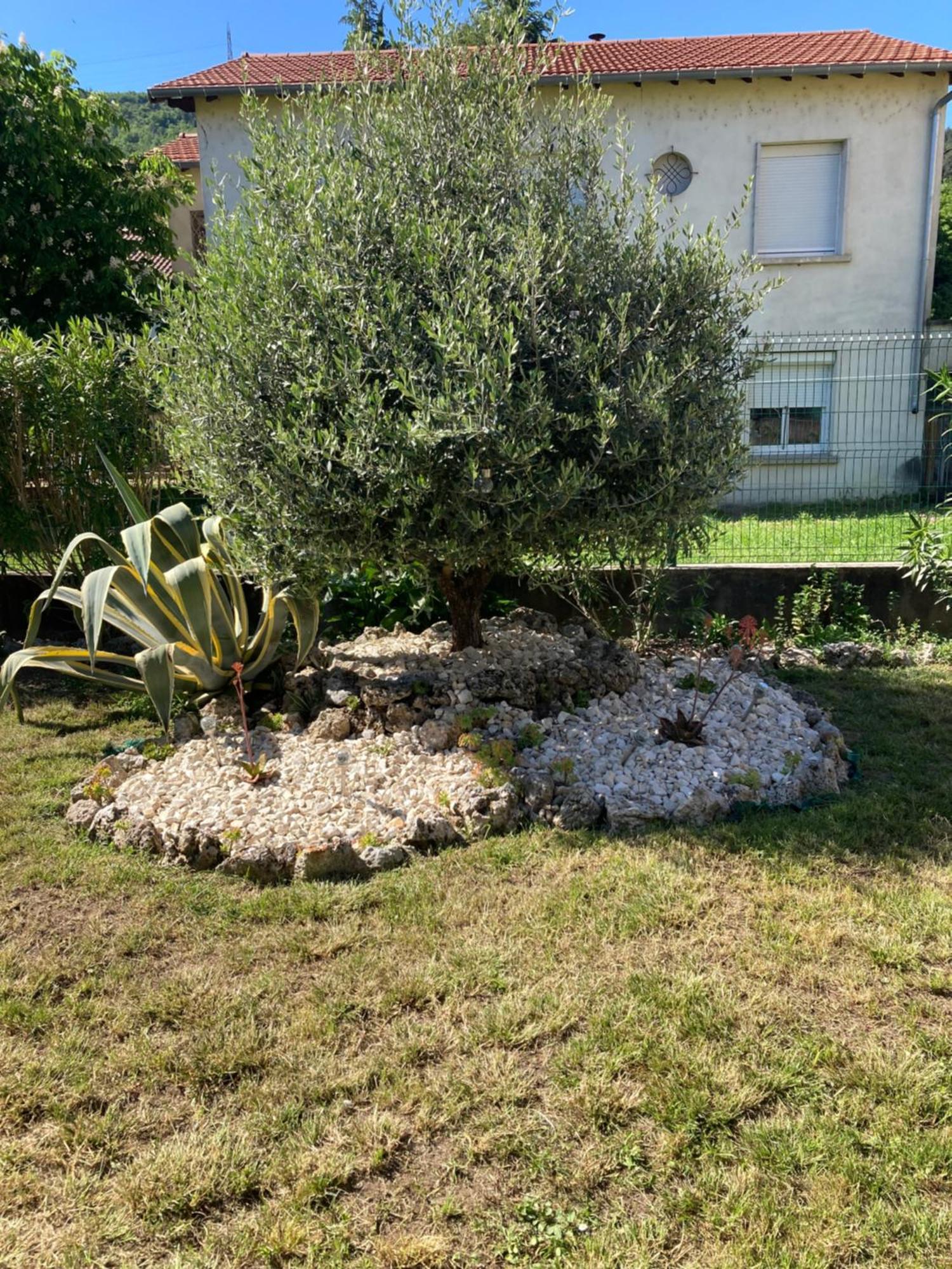 Hotel Chez Val Et Phil La Voulte-sur-Rhone Exterior foto